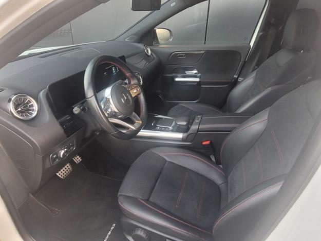 MERCEDES-BENZ GLA 200 d AMG Line  GLA 200 d AMG Line