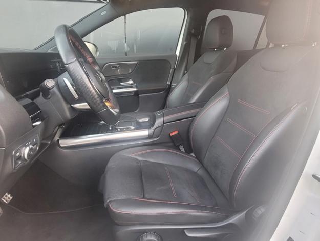 MERCEDES-BENZ GLA 200 d AMG Line  GLA 200 d AMG Line