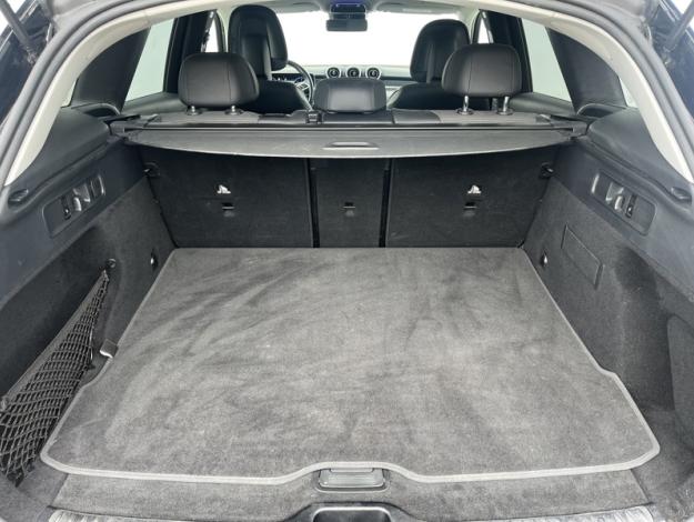 MERCEDES-BENZ GLC SUV GLC 220 d 4MATIC Avantgarde Line  GLC 220 d 4MATIC Avantgarde Line
