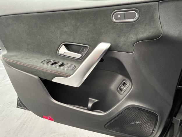 MERCEDES-BENZ Classe A 250 e Hybrid EQ AMG Line  