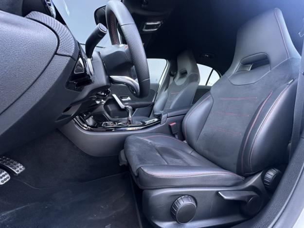 MERCEDES-BENZ Classe A 180 AMG Line AMG Line 