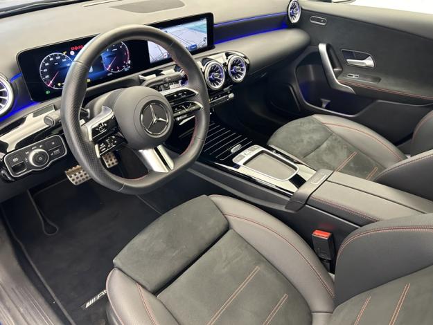 MERCEDES-BENZ Classe A 200 d AMG Line  