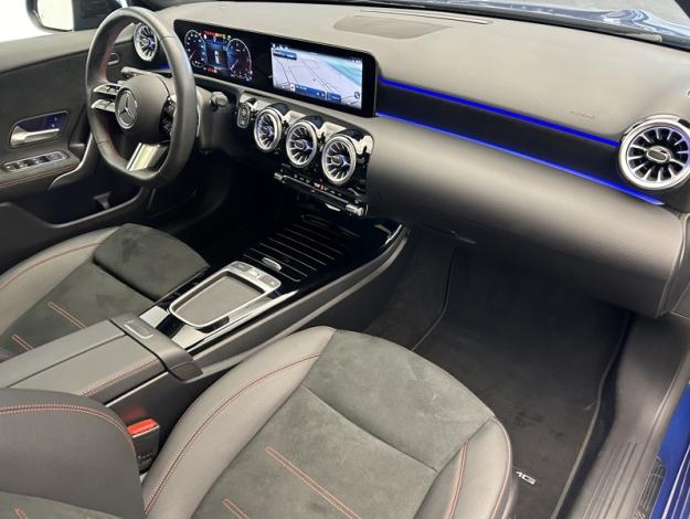 MERCEDES-BENZ Classe A 200 d AMG Line  