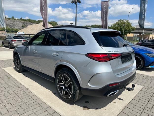 MERCEDES-BENZ GLC-Klasse GLC SUV 220 d 4MATIC AMG Line