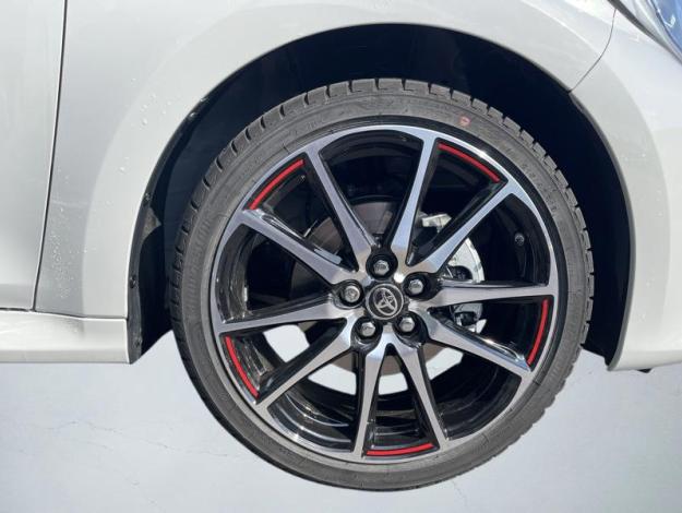 TOYOTA Yaris Hybrid GR Sport  1.5 131 ch 