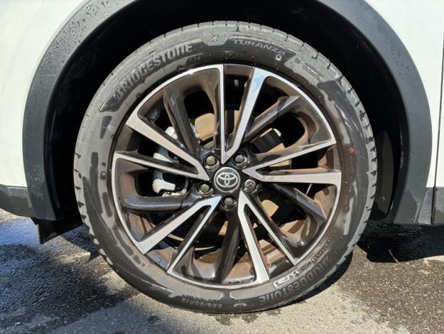 TOYOTA C-HR 225h Collection   