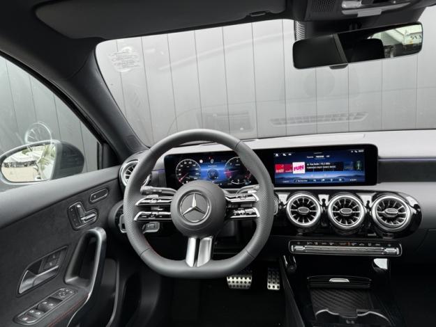 MERCEDES-BENZ Classe A 200 d AMG Line  Classe A 200 d AMG Line