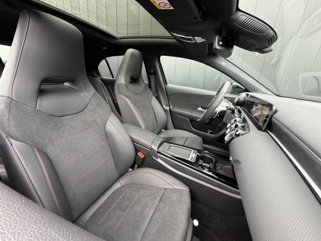 MERCEDES-BENZ Classe A 200 d AMG Line  Classe A 200 d AMG Line