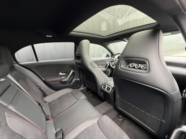 MERCEDES-BENZ Classe A 200 d AMG Line  Classe A 200 d AMG Line