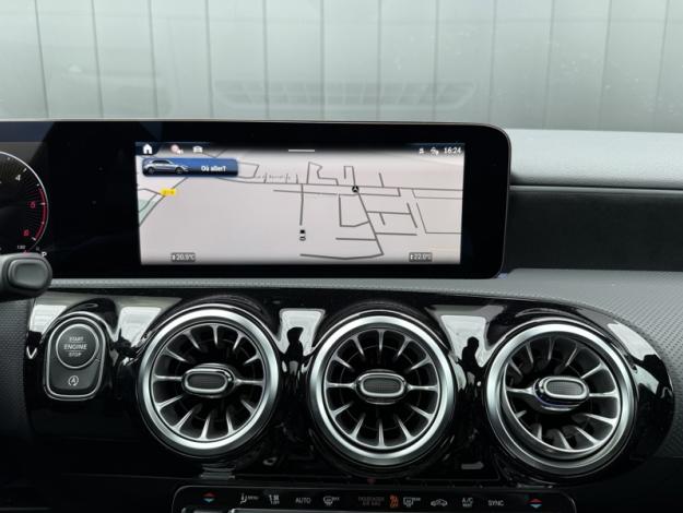 MERCEDES-BENZ GLC SUV GLC 300 e  Hybrid EQ 4MATIC AMG Line +  GLC 300 e  Hybrid EQ 4MATIC AMG Line +