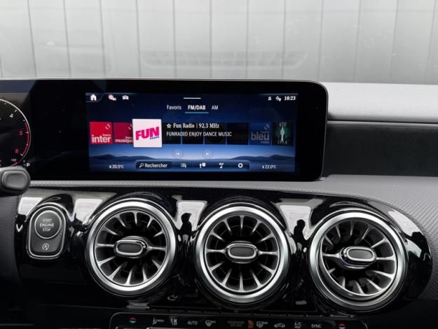 MERCEDES-BENZ GLC SUV GLC 300 e  Hybrid EQ 4MATIC AMG Line +  GLC 300 e  Hybrid EQ 4MATIC AMG Line +
