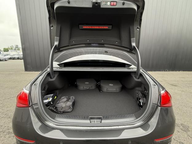 MERCEDES-BENZ Classe E Berline Classe E 300 e Hybrid EQ AMG Line Berline  Classe E 300 e Hybrid EQ AMG Line Berline