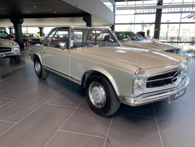 MERCEDES-BENZ 280 SL Pagode  