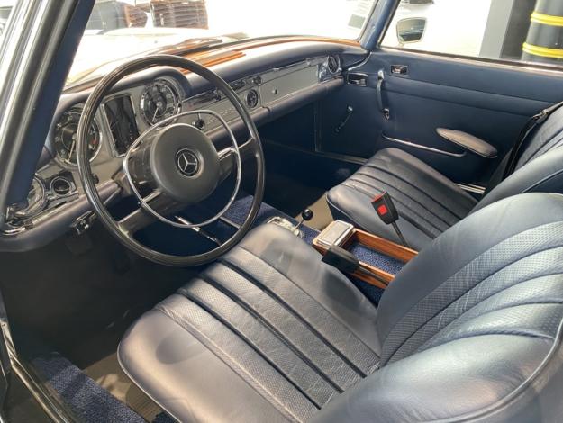 MERCEDES-BENZ 280 SL Pagode  