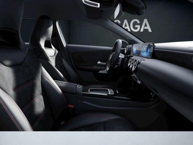 MERCEDES-BENZ Classe A 200 AMG Line  