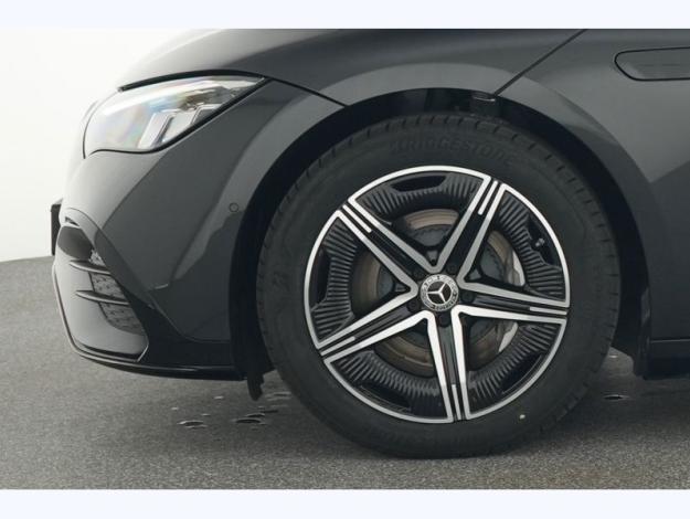 MERCEDES-BENZ EQE 300 Berline AMG Line Toit Pano  