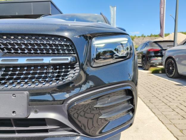 MERCEDES-BENZ GLB 180 d AMG Line - SAGA Huy (+32 85 23 69 00) 