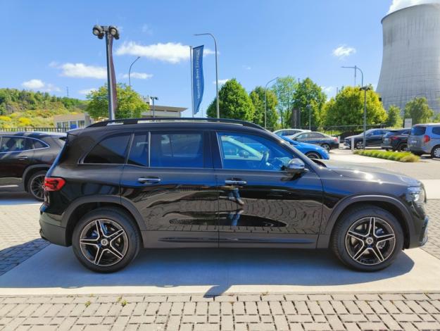 MERCEDES-BENZ GLB 180 d AMG Line - SAGA Huy (+32 85 23 69 00) 