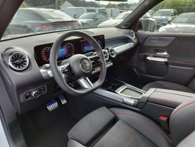 MERCEDES-BENZ GLB 180 d AMG Line - SAGA Huy (+32 85 23 69 00) 