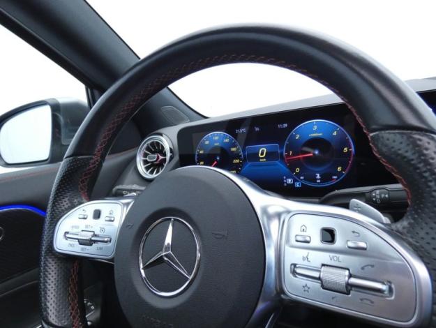 MERCEDES-BENZ GLA 200 d AMG Line AMG Line GLA 200 d AMG Line