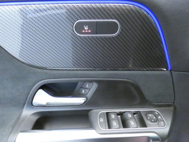MERCEDES-BENZ GLB 220 d 4MATIC AMG Line AMG Line 