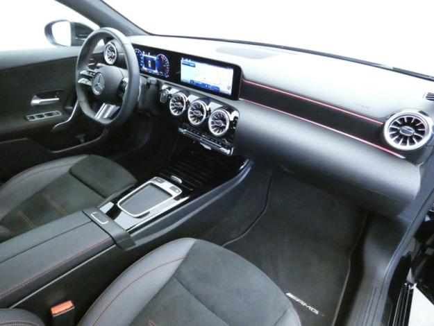 MERCEDES-BENZ Classe A 250 e AMG Line  