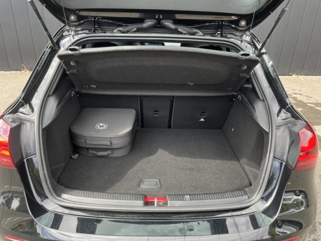 MERCEDES-BENZ Classe A 250 e AMG Line  