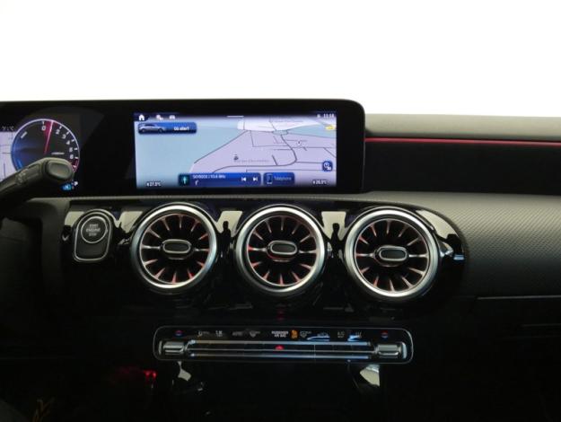 MERCEDES-BENZ Classe A 250 e AMG Line  
