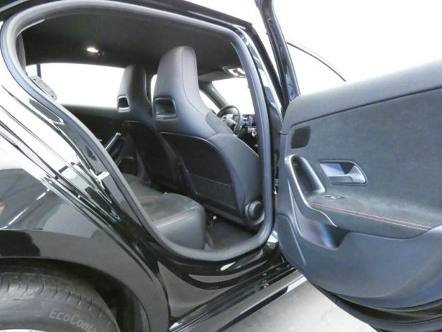 MERCEDES-BENZ Classe A 250 e AMG Line  
