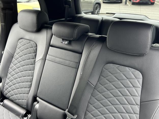 MERCEDES-BENZ GLB 200 d Progressive Line  