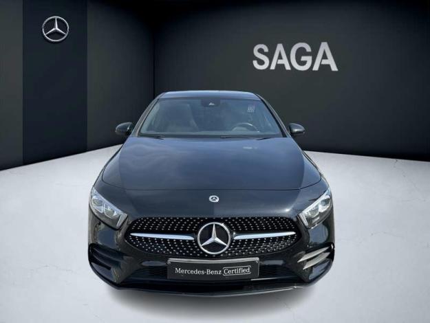 MERCEDES-BENZ A 250 e AMG Line 