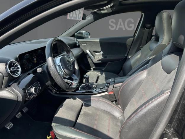 MERCEDES-BENZ A 250 e AMG Line 