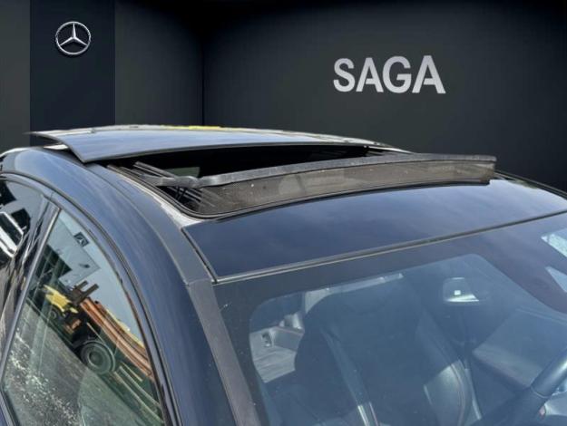 MERCEDES-BENZ A 250 e AMG Line 