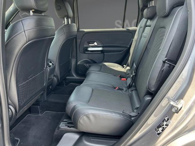 MERCEDES-BENZ GLB GLB 180 d