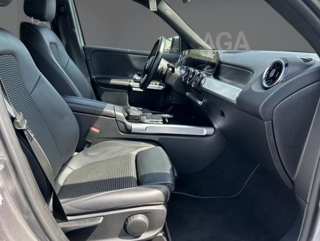 MERCEDES-BENZ GLB GLB 180 d