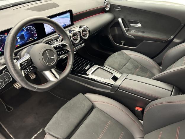 MERCEDES-BENZ Classe A 250 e Hybrid EQ AMG Line  