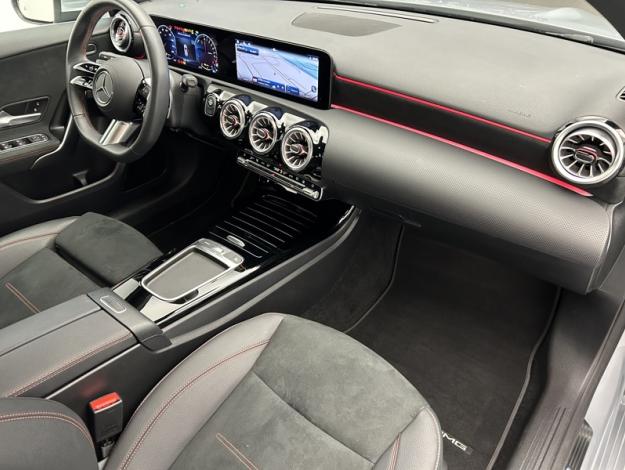 MERCEDES-BENZ Classe A 250 e Hybrid EQ AMG Line  