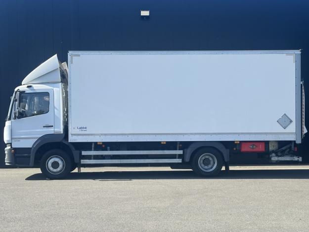 MERCEDES-BENZ Atego 1218 Fourgon  