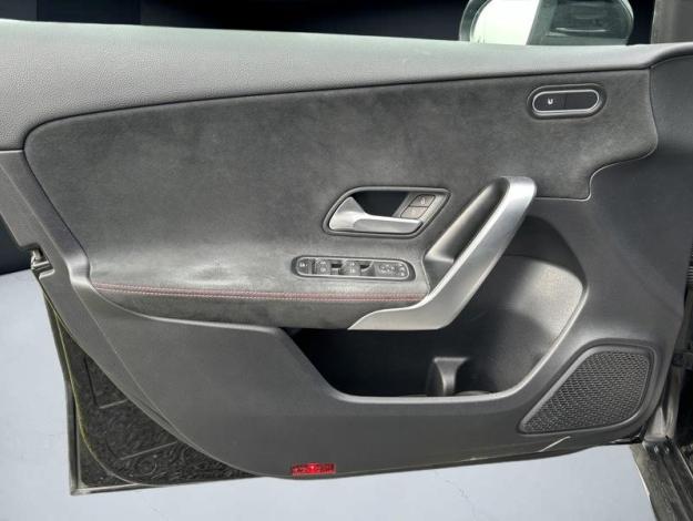 MERCEDES-BENZ A-Klasse A 180