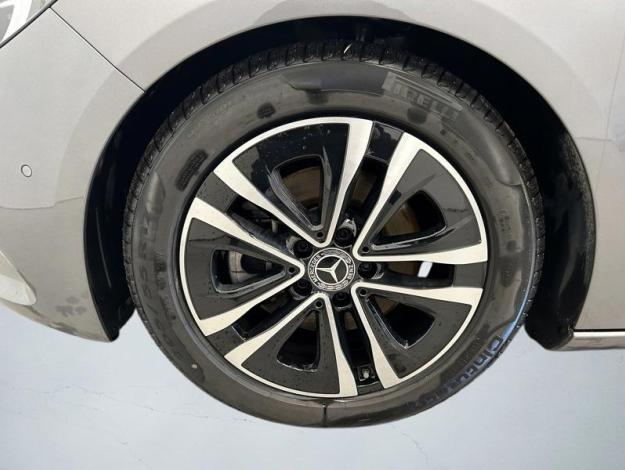 MERCEDES-BENZ B 180 d Business Solution  