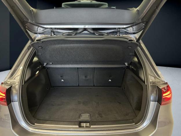 MERCEDES-BENZ B 180 d Business Solution  