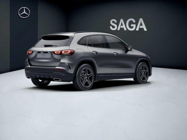 MERCEDES-BENZ GLA 250 e AMG Line  