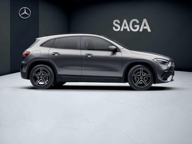 MERCEDES-BENZ GLA 250 e AMG Line  