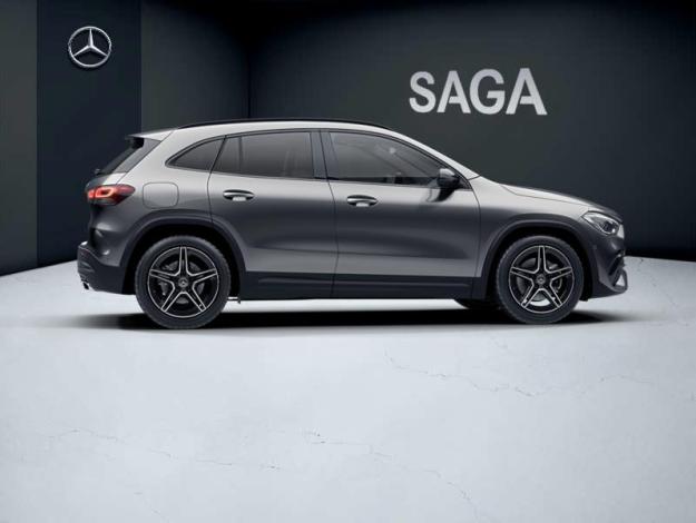 MERCEDES-BENZ GLA 250 e AMG Line  