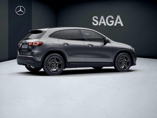 MERCEDES-BENZ GLA 250 e AMG Line  