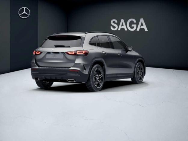 MERCEDES-BENZ GLA 250 e AMG Line  
