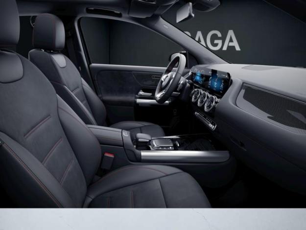 MERCEDES-BENZ GLA 250 e AMG Line  