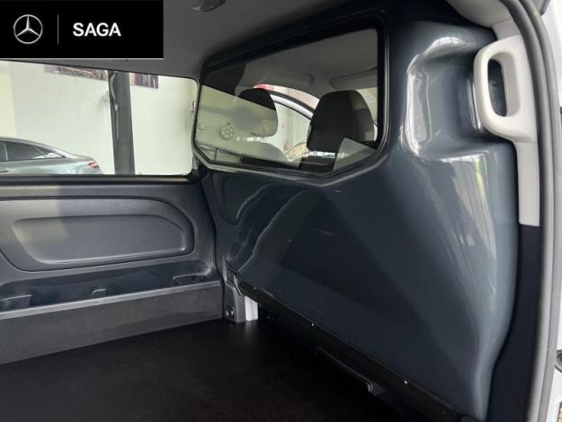 MERCEDES-BENZ Vito eVito fourgon vitré 300 KM D'AUTONOMIE  