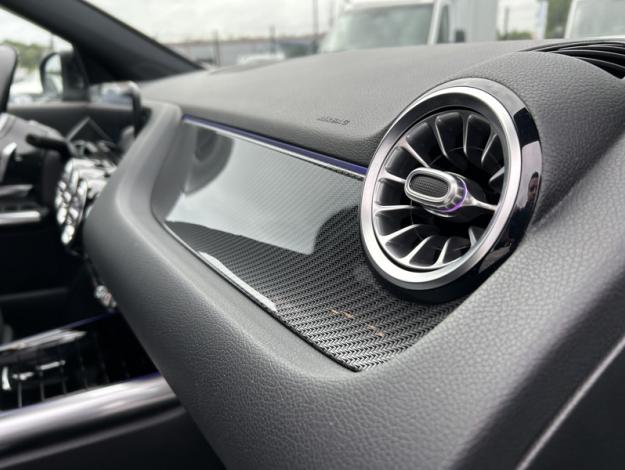 MERCEDES-BENZ GLA GLA 200