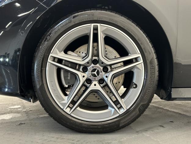 MERCEDES-BENZ A 250 e AMG Line  A 250